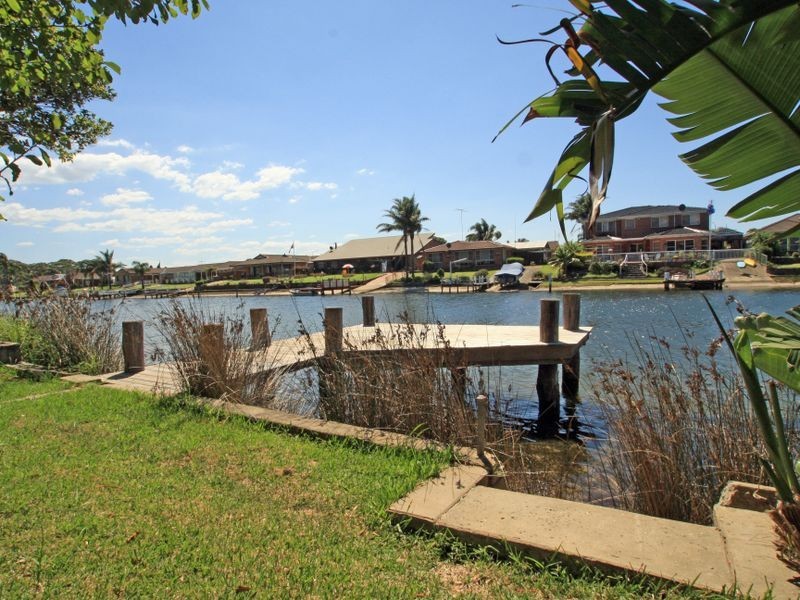 59 Cater Crescent, Sussex Inlet NSW 2540