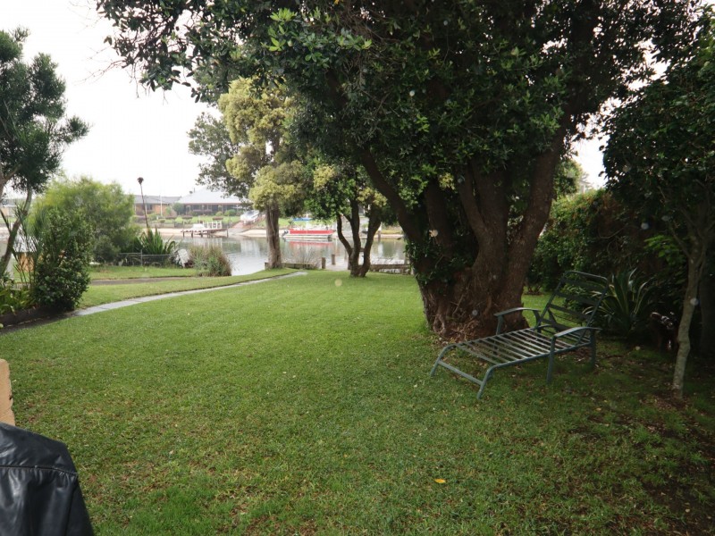 59 Cater Crescent, Sussex Inlet NSW 2540