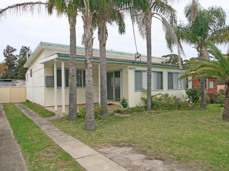 4 Christine Street, Sussex Inlet NSW 2540