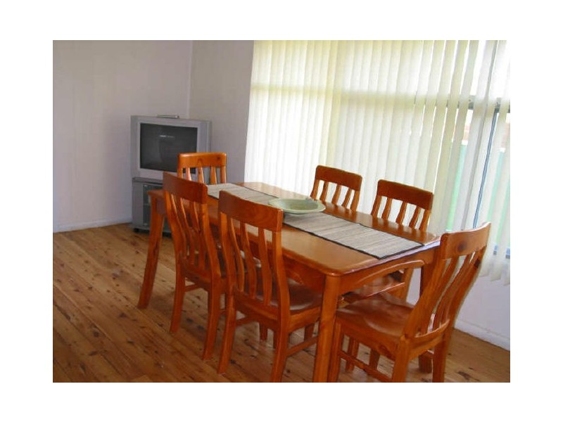 24 Kirpson Street, Berrara NSW 2540