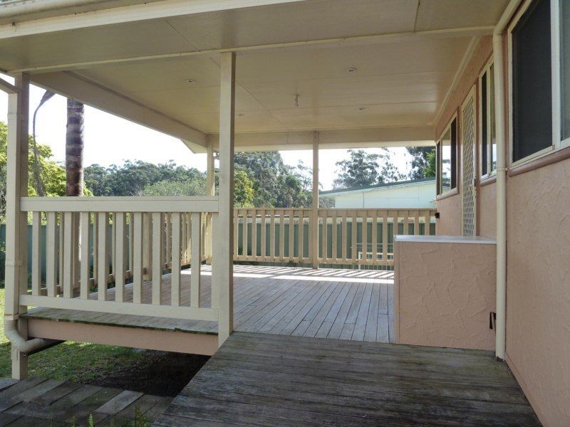 18 River Road, Sussex Inlet NSW 2540