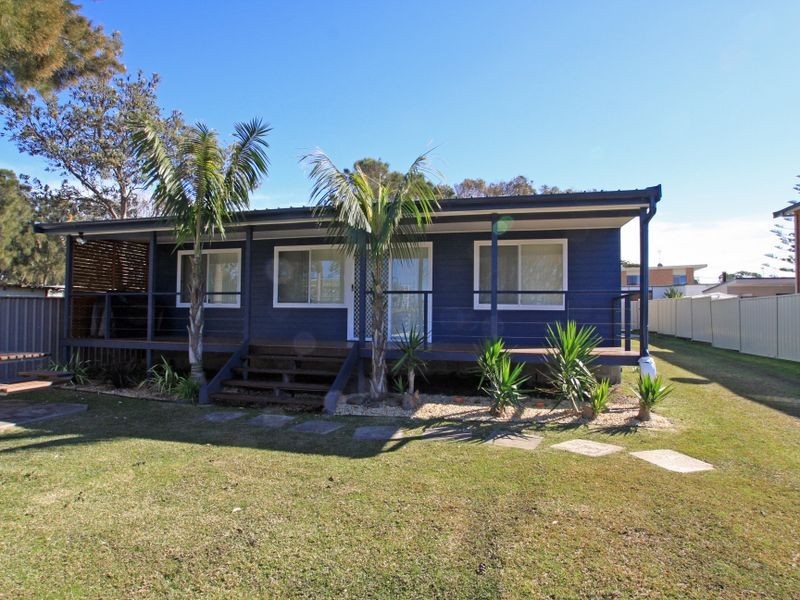 27 Silversands Drive, Berrara NSW 2540