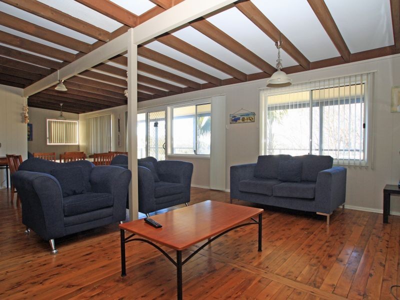 27 Silversands Drive, Berrara NSW 2540