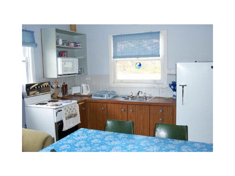 2/42 Ellmoos Avenue, Sussex Inlet NSW 2540