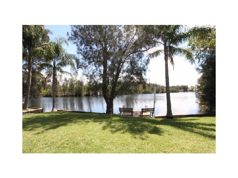107 Jacobs Drive, Sussex Inlet NSW 2540