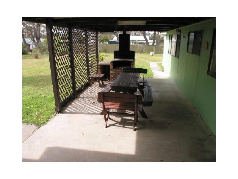 42 Collier Drive, Cudmirrah NSW 2540