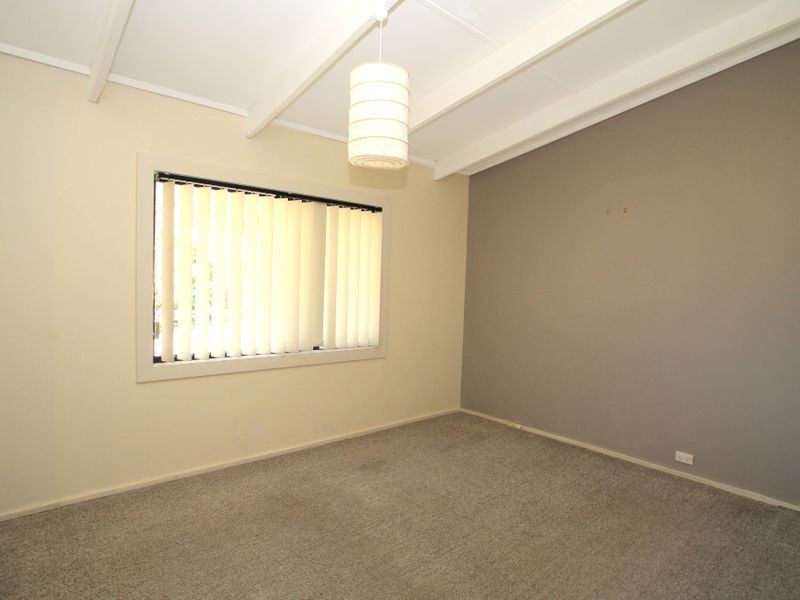 14 Cater Crescent, Sussex Inlet NSW 2540