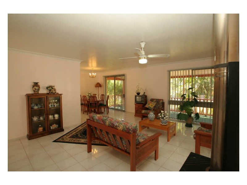 207 River Road, Sussex Inlet NSW 2540