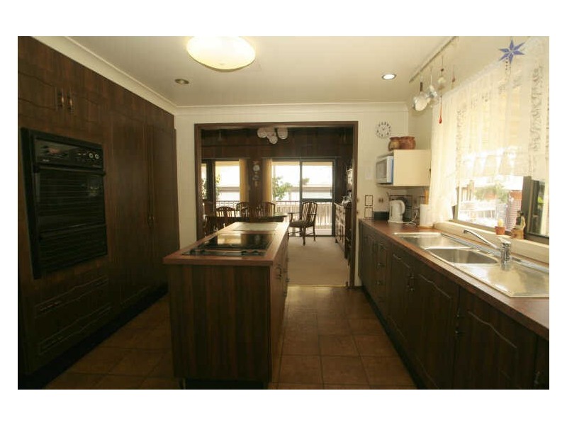 5 Beachview Avenue, Berrara NSW 2540