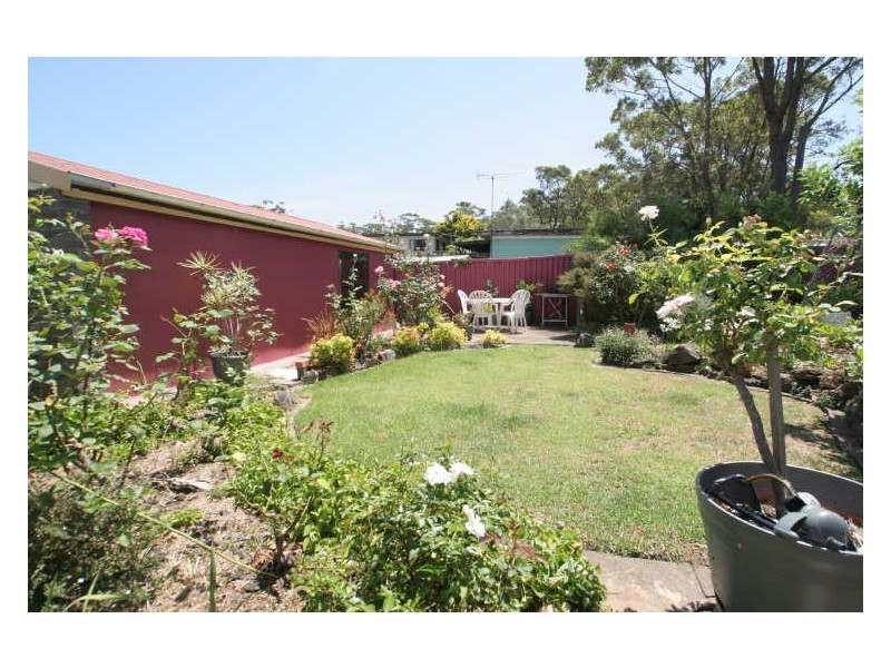 5 Beachview Avenue, Berrara NSW 2540