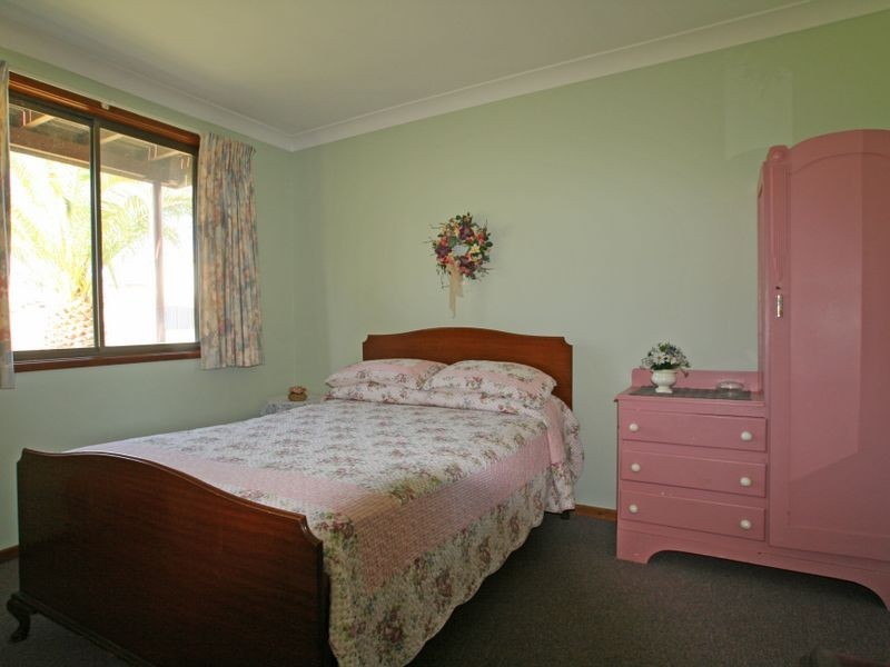 18 Beachway Avenue, Berrara NSW 2540