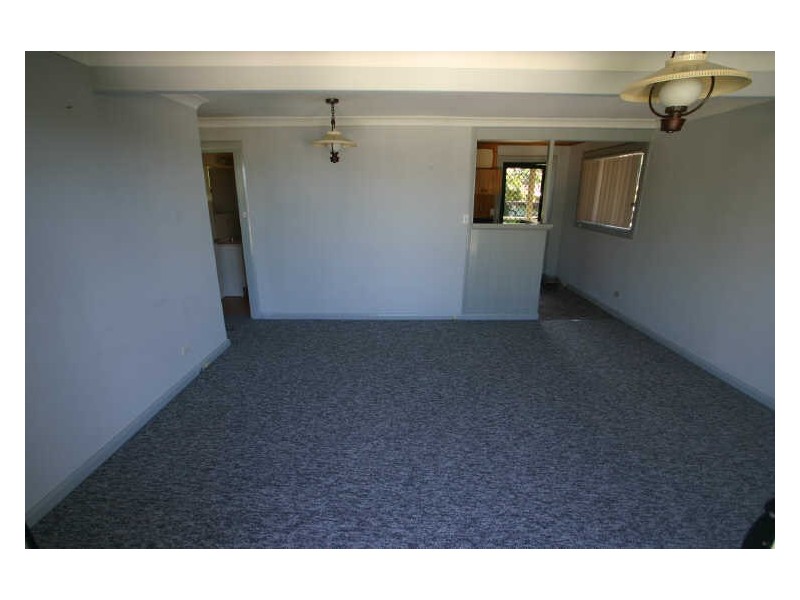 8 Lakeway Avenue, Berrara NSW 2540