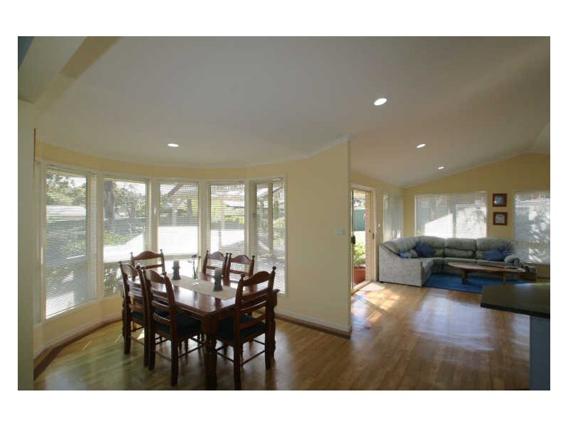 3 River Road, Sussex Inlet NSW 2540