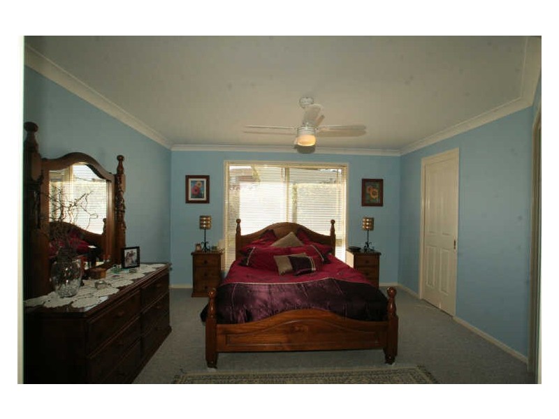 3 River Road, Sussex Inlet NSW 2540