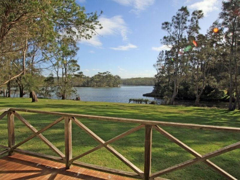 Chalet 3 Berrara Road, Berrara NSW 2540
