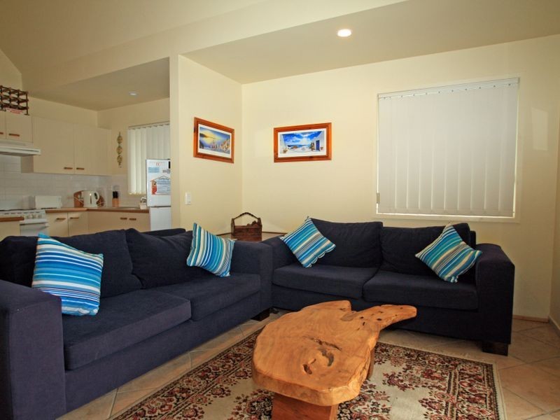Chalet 3 Berrara Road, Berrara NSW 2540