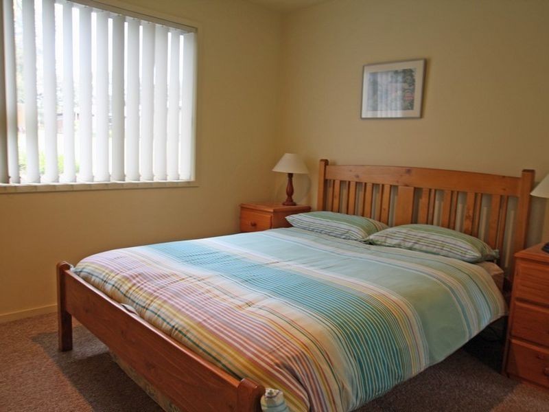 Chalet 3 Berrara Road, Berrara NSW 2540