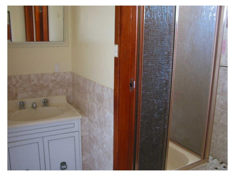 9 Riviera Avenue, Sussex Inlet NSW 2540