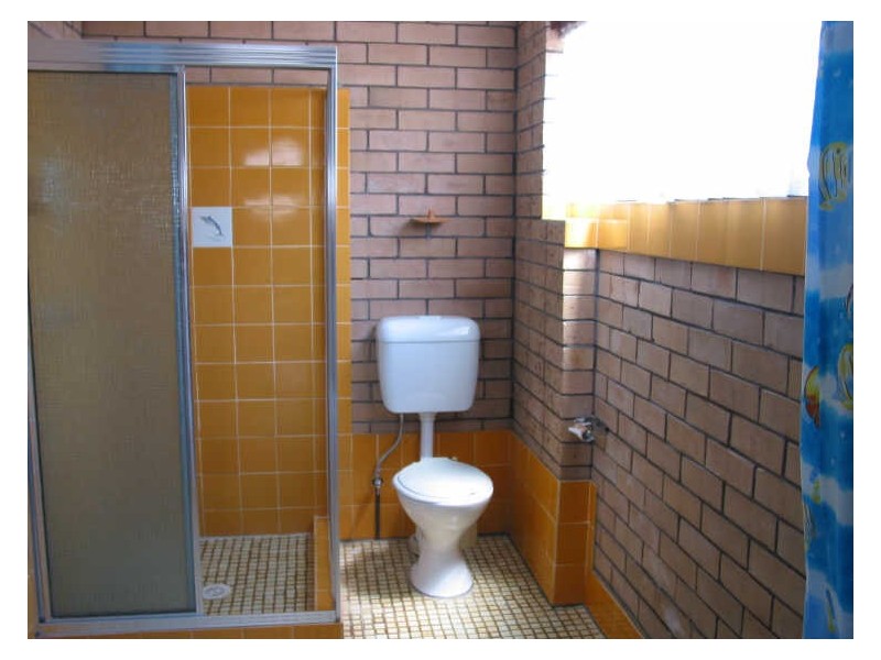 9 Riviera Avenue, Sussex Inlet NSW 2540