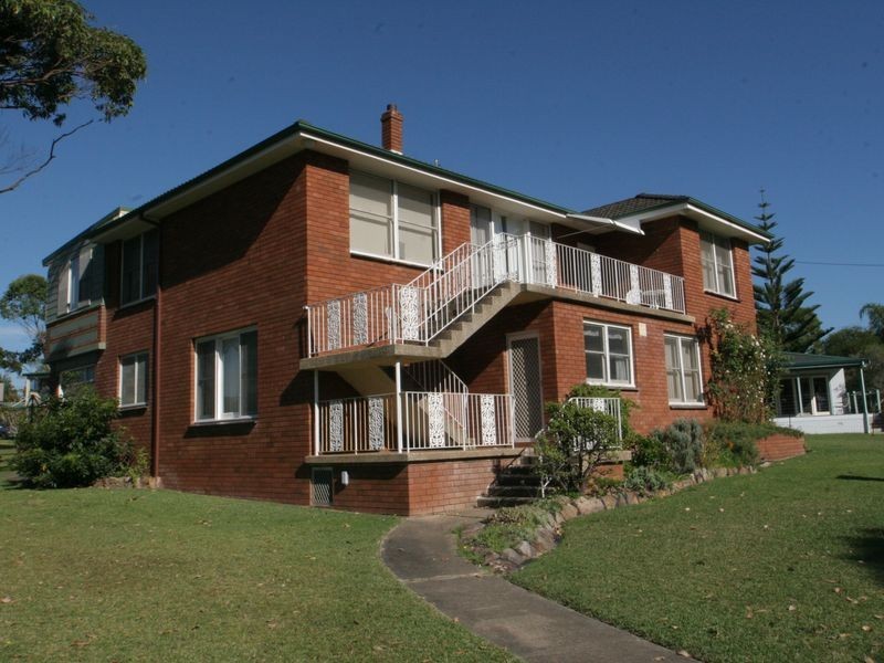 2/2 Pope Avenue, Berrara NSW 2540