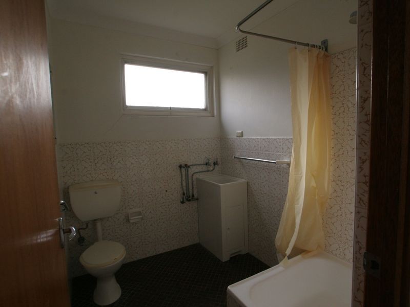 2/2 Pope Avenue, Berrara NSW 2540