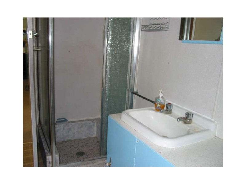 10 Glanville Road, Sussex Inlet NSW 2540