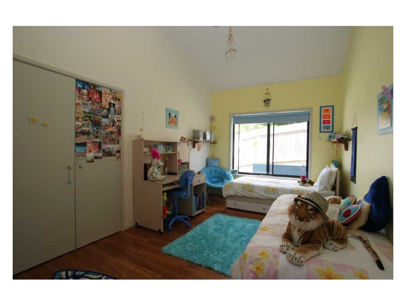 29 Fairview Crescent, Sussex Inlet NSW 2540
