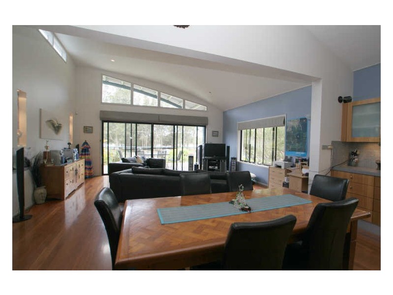 29 Fairview Crescent, Sussex Inlet NSW 2540