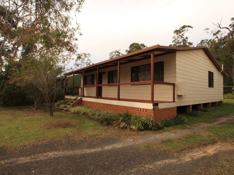18 Justfield Drive, Sussex Inlet NSW 2540