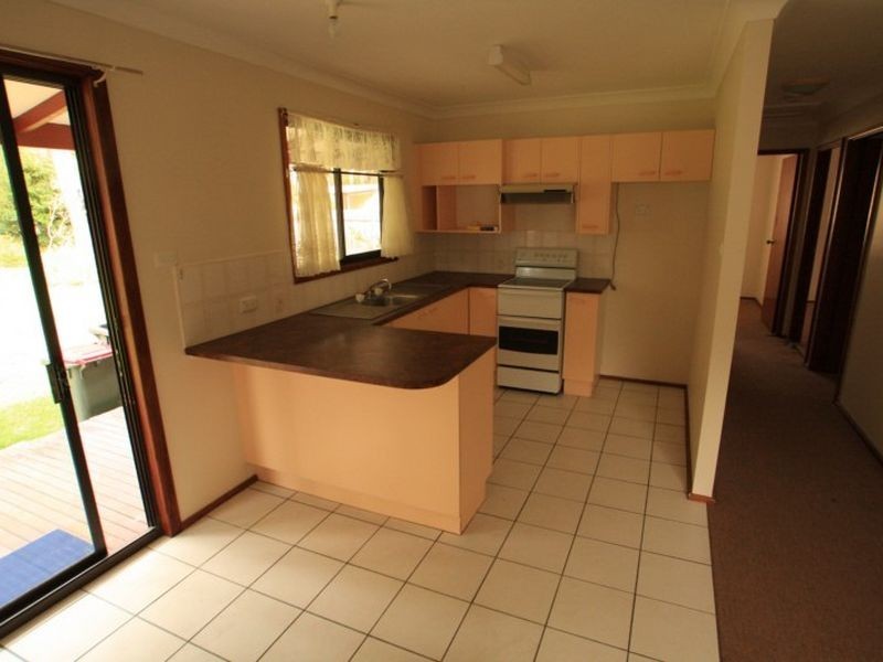 18 Justfield Drive, Sussex Inlet NSW 2540