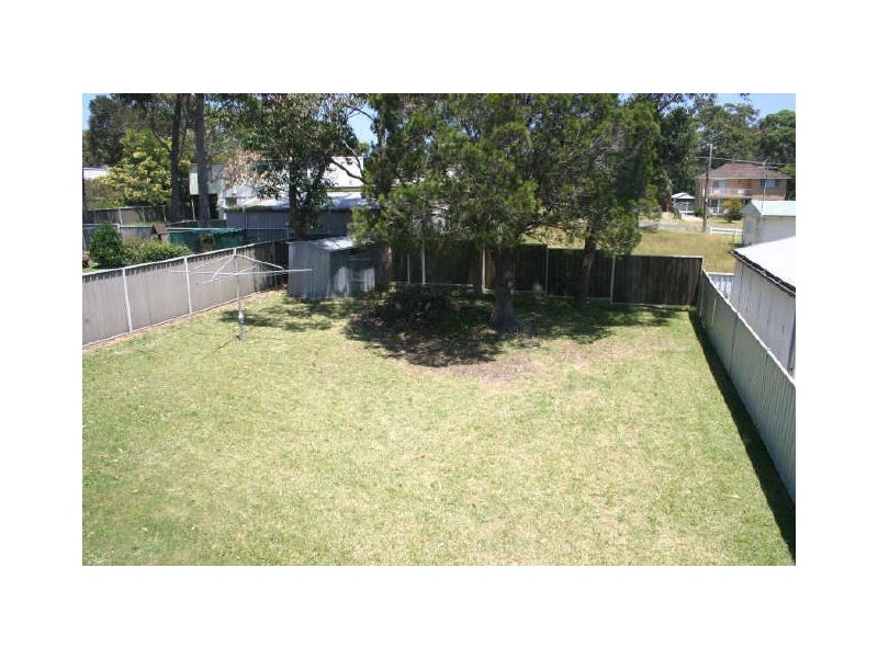 11 Wildwood Avenue, Sussex Inlet NSW 2540