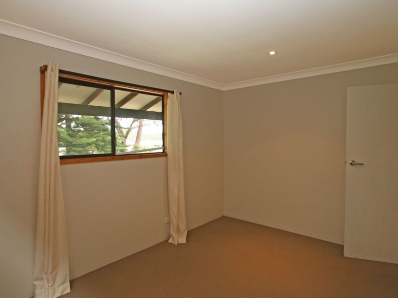 18 Pacificana Drive, Sussex Inlet NSW 2540