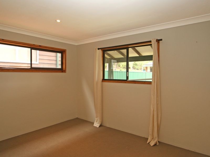 18 Pacificana Drive, Sussex Inlet NSW 2540