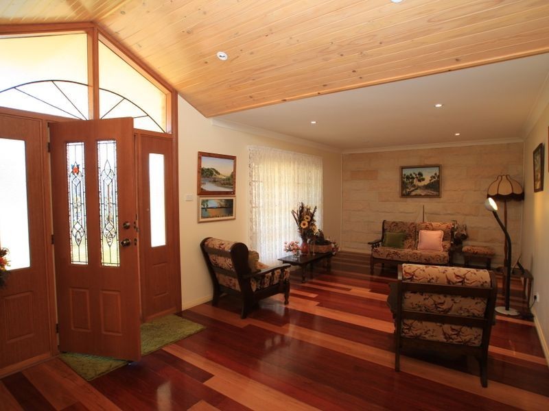 12 Tradewinds Avenue, Sussex Inlet NSW 2540