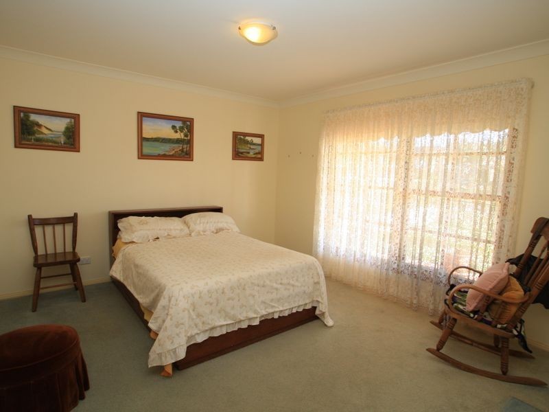 12 Tradewinds Avenue, Sussex Inlet NSW 2540