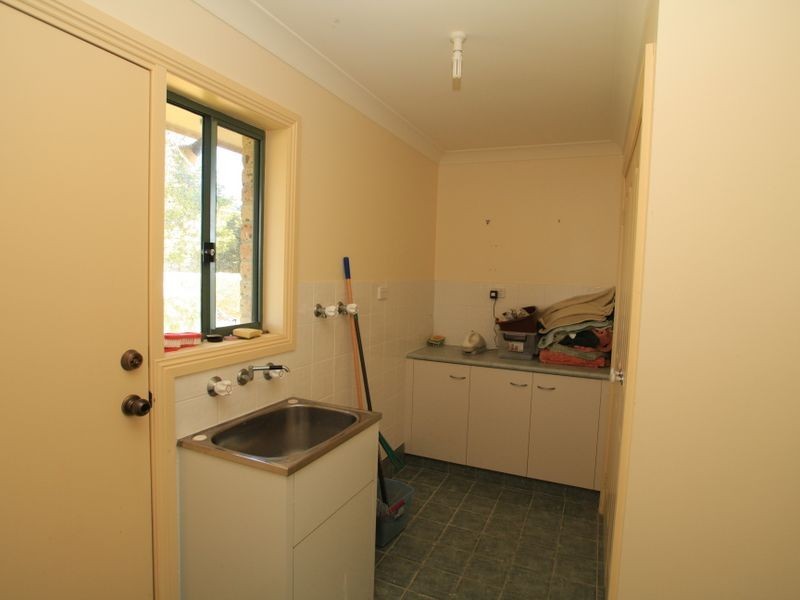 12 Tradewinds Avenue, Sussex Inlet NSW 2540