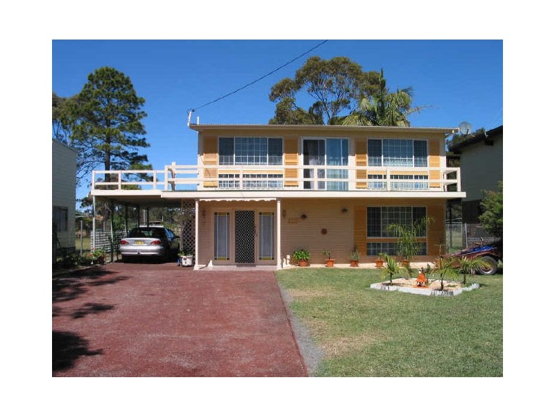 120 Jacobs Drive, Sussex Inlet NSW 2540