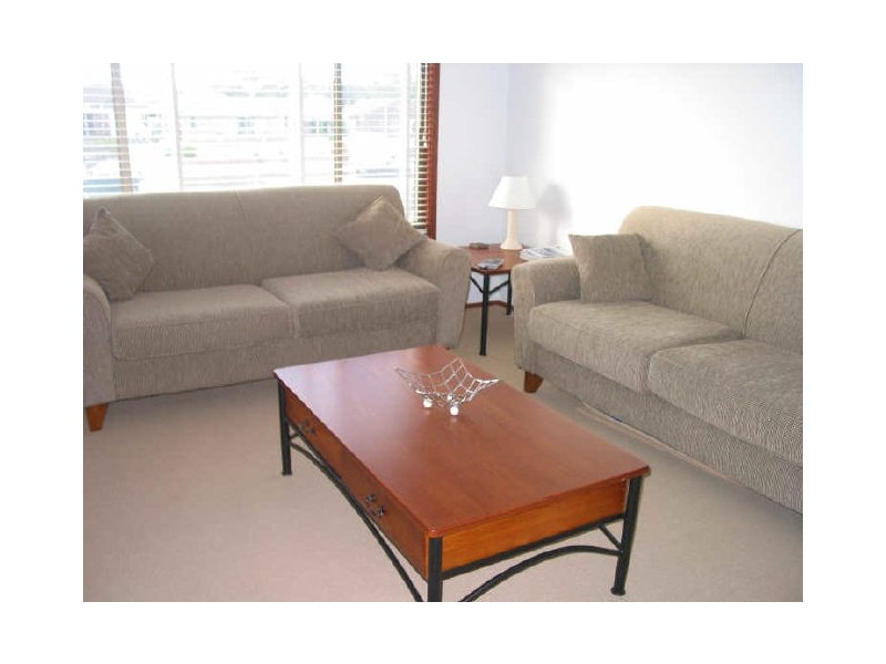 61 Cater Crescent, Sussex Inlet NSW 2540