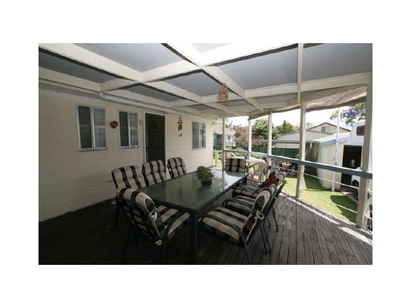 11 Nielson Road, Sussex Inlet NSW 2540