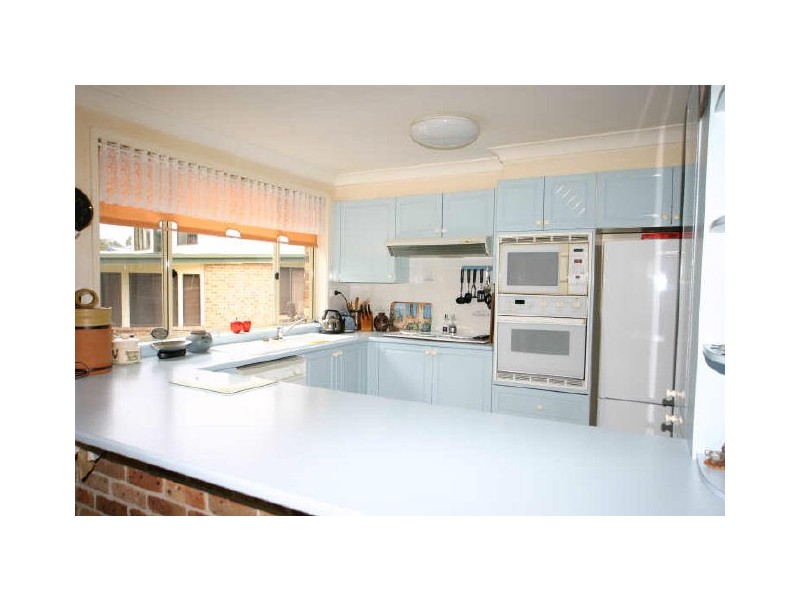 41 Sussex Inlet Road, Sussex Inlet NSW 2540