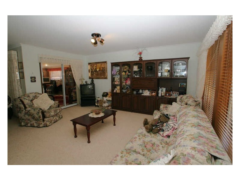 1 Corang Avenue, Sussex Inlet NSW 2540