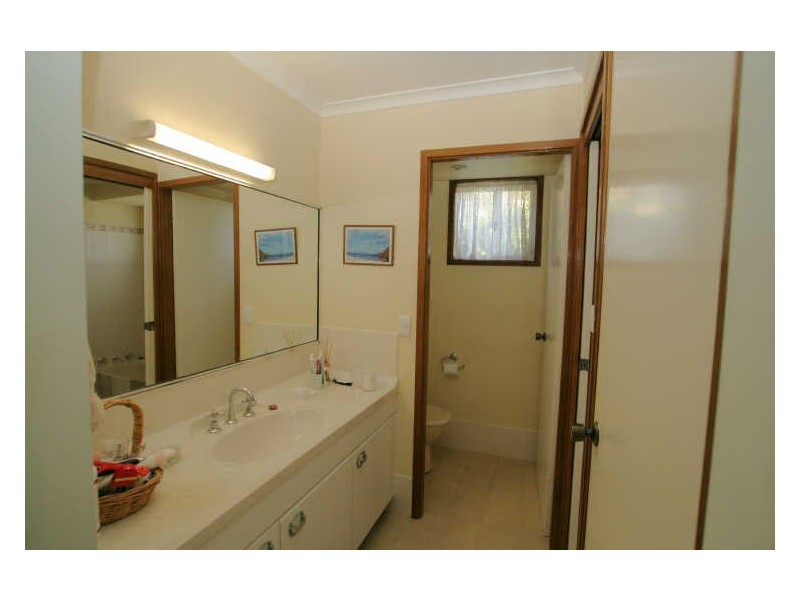 1 Corang Avenue, Sussex Inlet NSW 2540