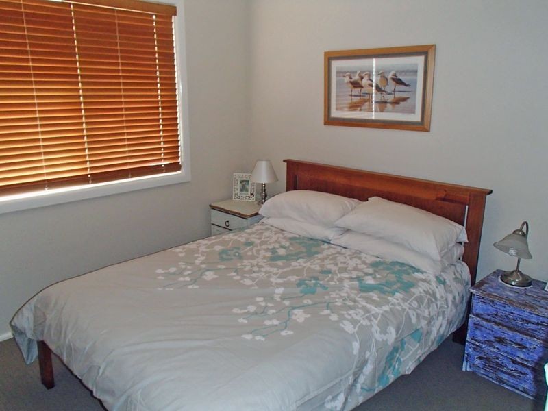 26 Lyons Road, Sussex Inlet NSW 2540