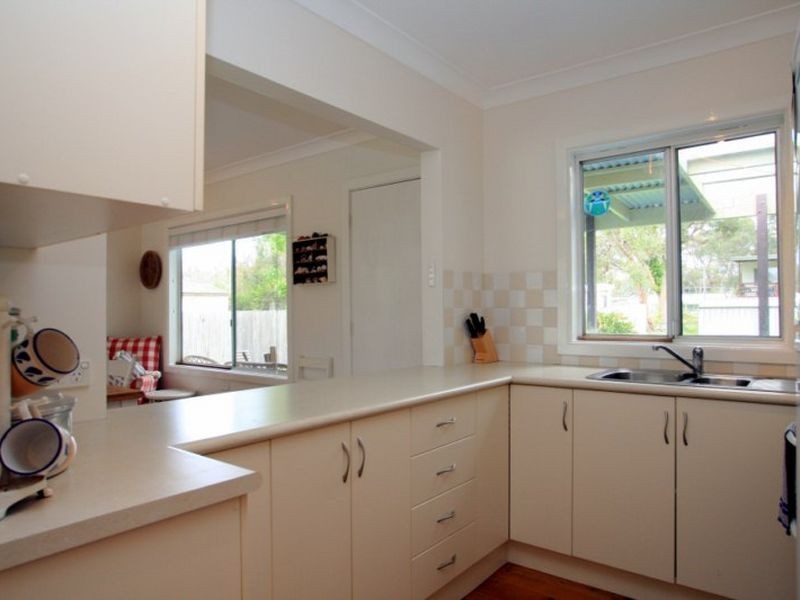 16 Sixth Avenue, Berrara NSW 2540