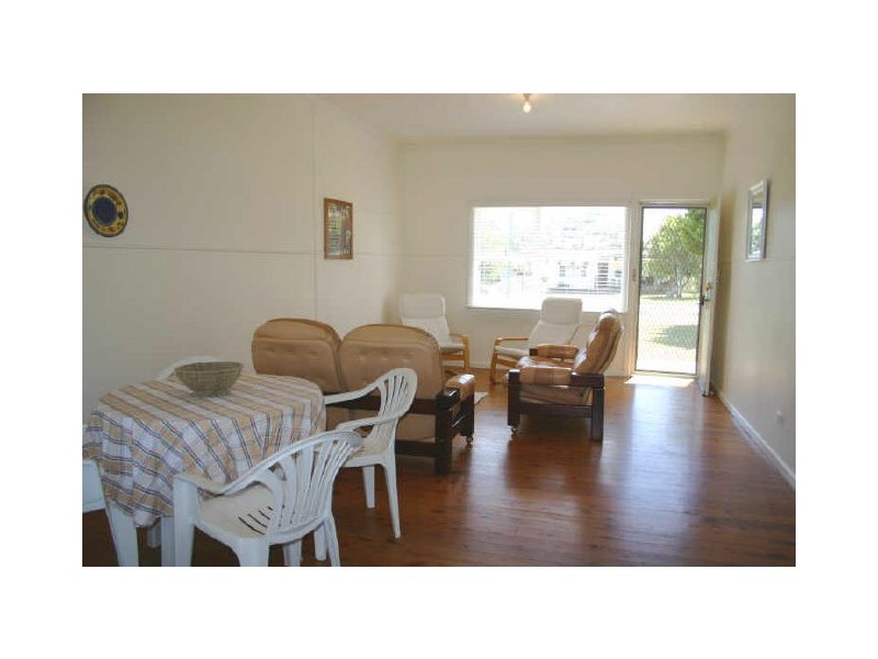 14 Lyons Road, Sussex Inlet NSW 2540