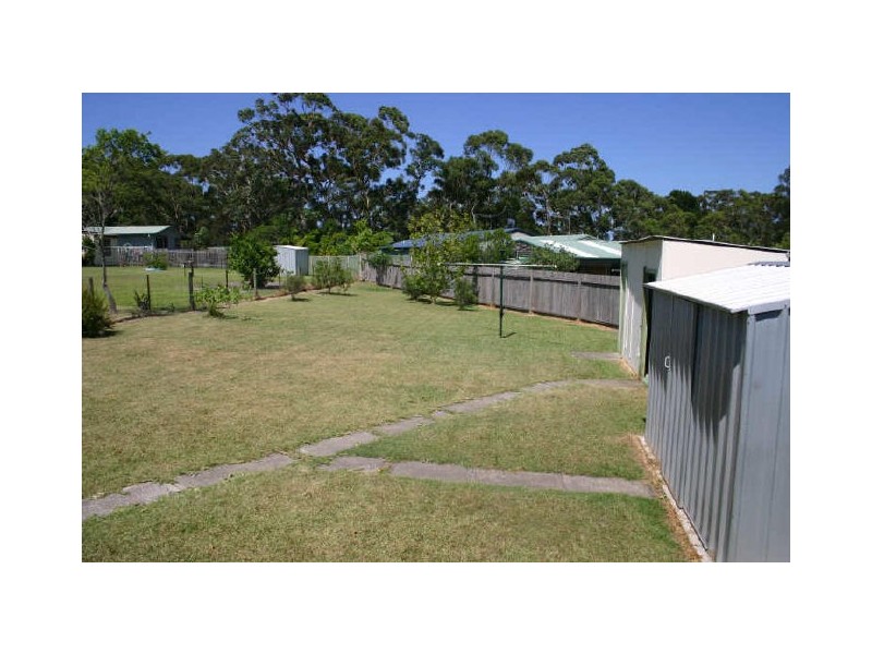 14 Lyons Road, Sussex Inlet NSW 2540