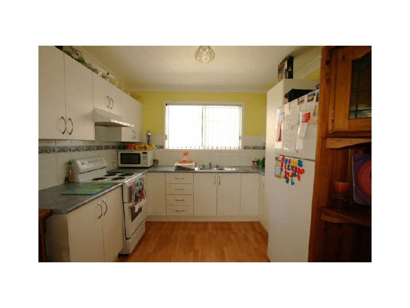 20 Lyons Road, Sussex Inlet NSW 2540