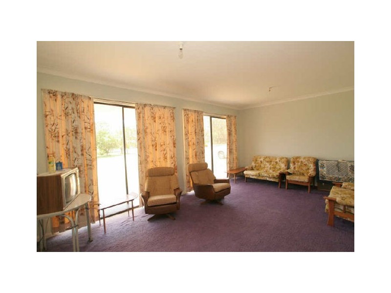 25 Waratah Avenue, Cudmirrah NSW 2540