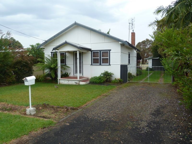 13 Lyons Road, Sussex Inlet NSW 2540