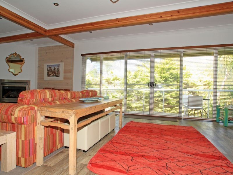 11 Lakeland Avenue, Berrara NSW 2540